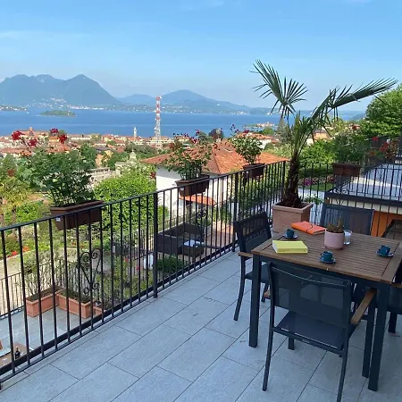 Teresita Villa With Garden And Lake View Villa