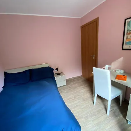Villa Teresita Villa With Garden And Lake View